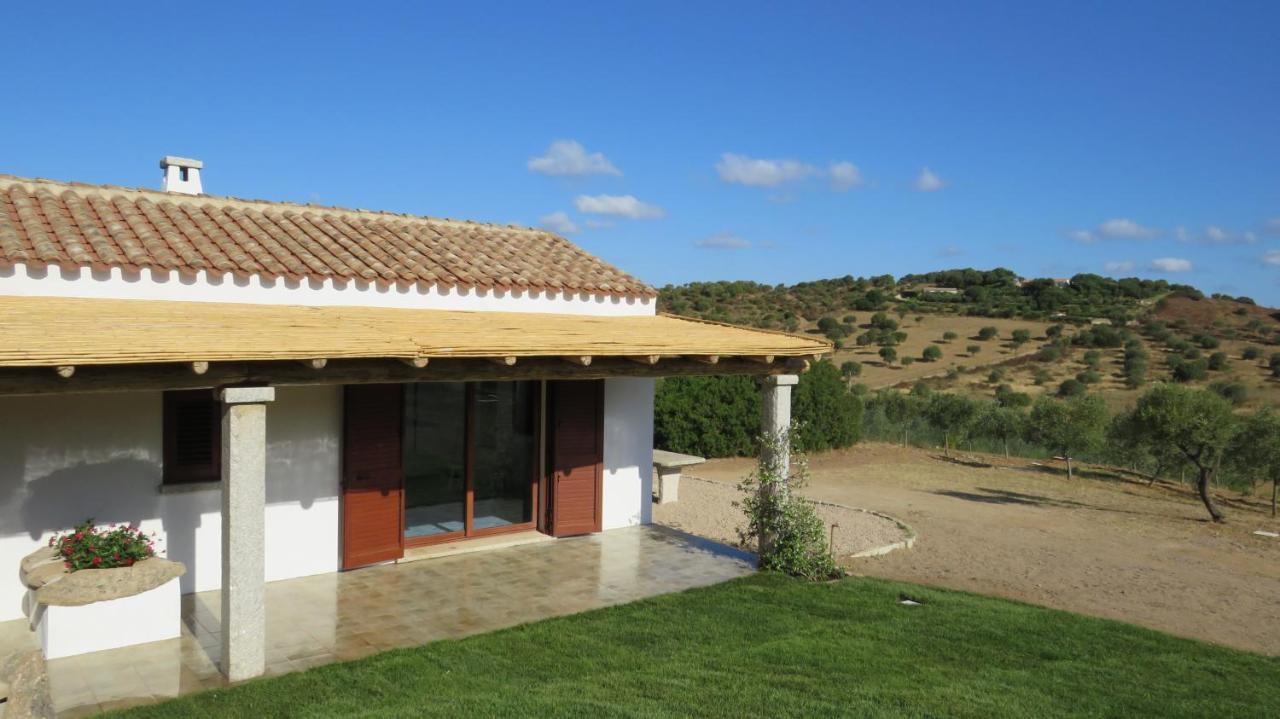 Macciuneddu Country Retreat Голфо Аранчи Екстериор снимка