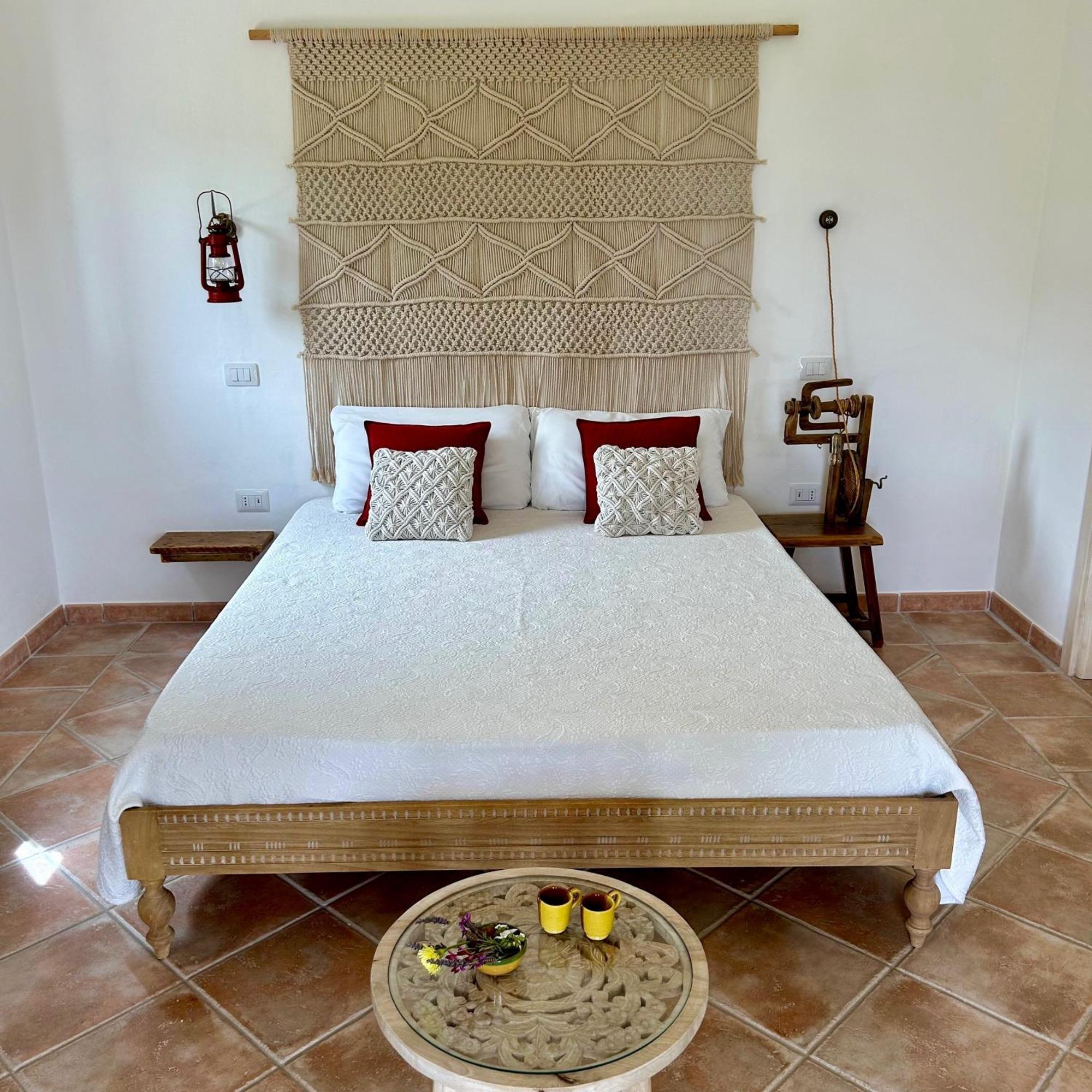 Macciuneddu Country Retreat Голфо Аранчи Екстериор снимка